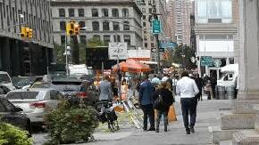 Carmen Rivera, de 62 años,  vive en un apartamento de El Bronx junto a su esposo.