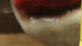 Halloween está al acecho, y aunque esta fecha da vía libre a las vestimentas espeluznantes, los disfraces no deben nunca ir ligados a amenazas.