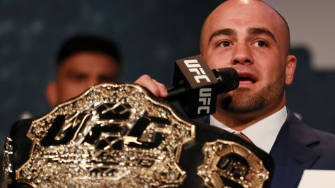 Desde el anuncio de la pelea, Álvarez encendió la rivalidad con insultos a McGregor.