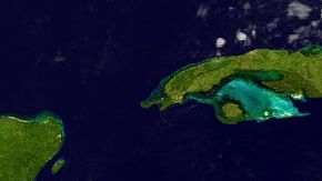 El huracán Matthew alcanzó rápidamente la categoría 4 y siguió aumentando su fuerza hasta llegar a categoría 5 el viernes tarde.