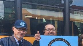 La decisión llega después de meses de negociación entre el sindicato Teamsters Local 553 y las compañías de transporte.