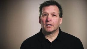 Pete indicó que es adicto al sexo.