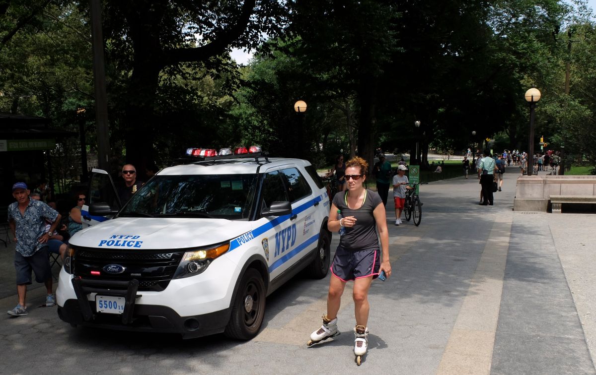 Las autoridades han aumentado la presencia policial en los parques. 