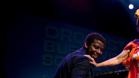 Omara Portuondo celebrará sus 86 años de gira por una decena de ciudades de EEUU.
