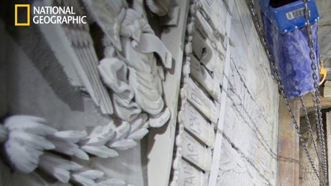 Un equipo de científicos destaparon por primera vez en siglos lo que se considera la tumba de Jesús.