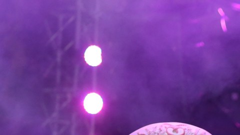"No podemos usar el nombre de Juan Gabriel", ha confesado la cantante Lucía Méndez.