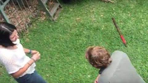 La propuesta fue hecha en el Australian Reptile Park de la ciudad de Sydney.