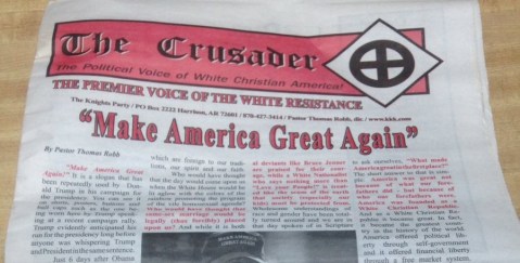 El diario es promovido por sitios de supremacía blanca.