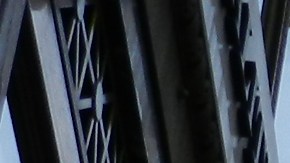 ¿Cómo es el barrio de Donald Trump más allá de su negra torre inquebrantable?