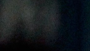 El último graffiti con simbología racista se vio en un tren de la línea B.