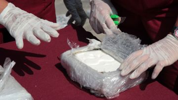Campo Flores y Flores de Freitas están acusados de conspirar para introducir 1,763 libras de cocaína de alta pureza a EEUU.