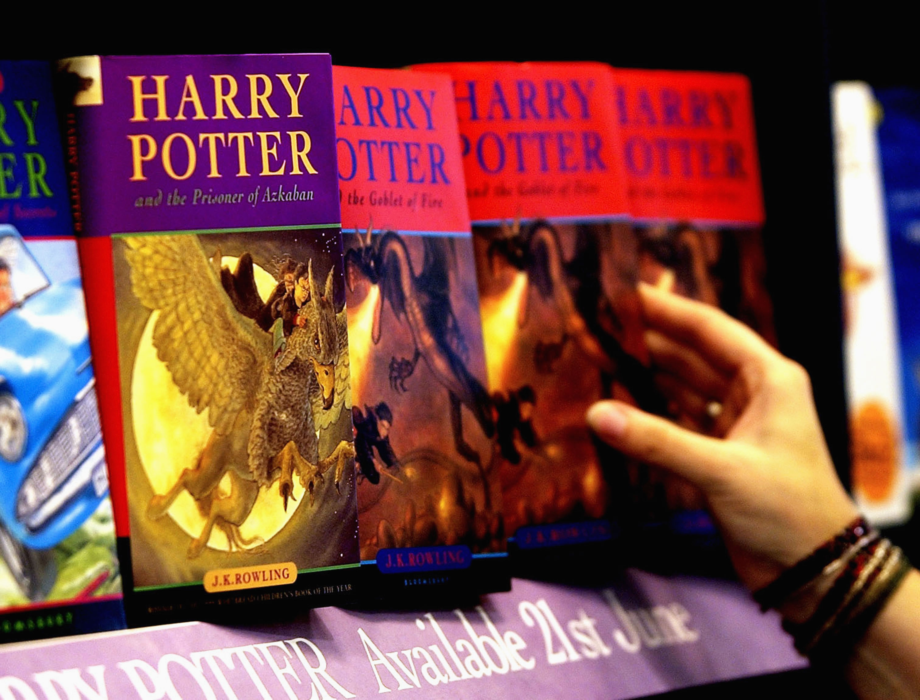 Cuantos Libros Tiene La Saga De Harry Potter