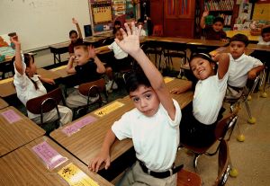 Gobernador Cuomo: Los padres tendrán la última palabra en la reapertura de escuelas en NYC