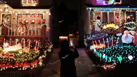 Dyker Heights / Spencer Platt.