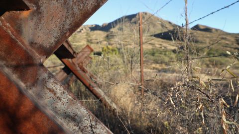 El asesor de seguridad de Trump afirma que ha visto mensajes en árabe en la frontera mexicana con los EEUU.