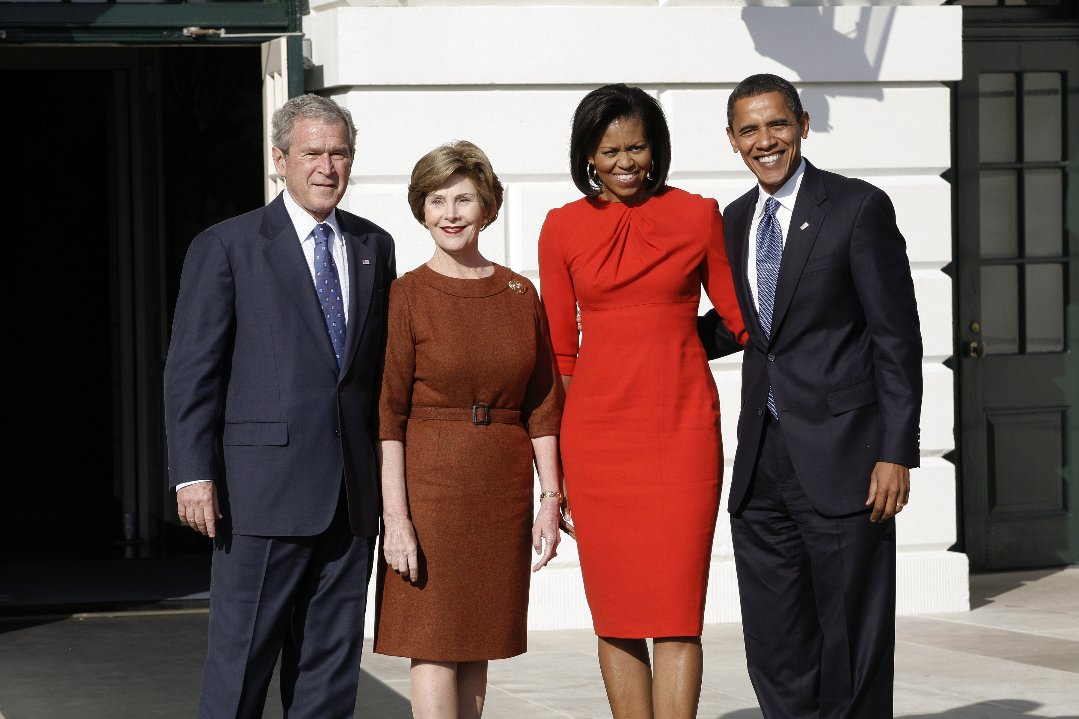 Los Bush y los Obama juntos tras el proceso electoral.