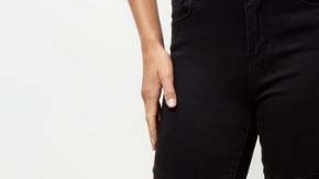Los jeans eran de la marca "New Look".