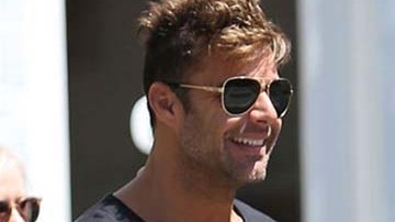 "Esta boda va a ser muy ruidosa", advierte.