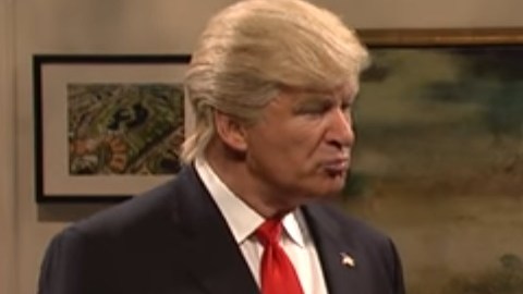 Alec Baldwin volvió a ser la sensación como Donald Trump.