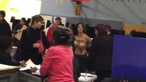 Las manifestantes forman parte del grupo feminista Femen.