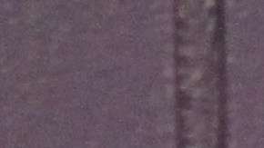 Los rieles del Metro están llenos de basura y objetos de valor