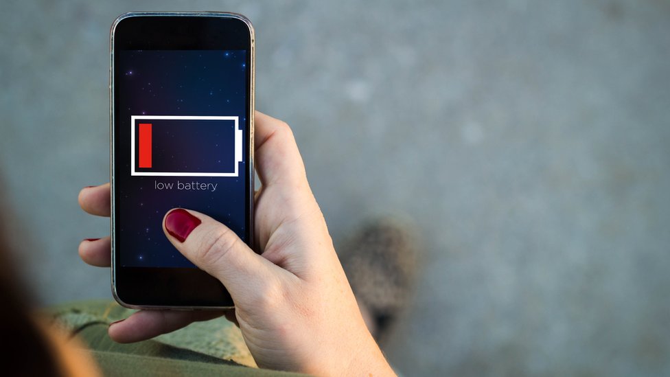 Trucos para que tu celular cargue más rápido y tu batería dure más