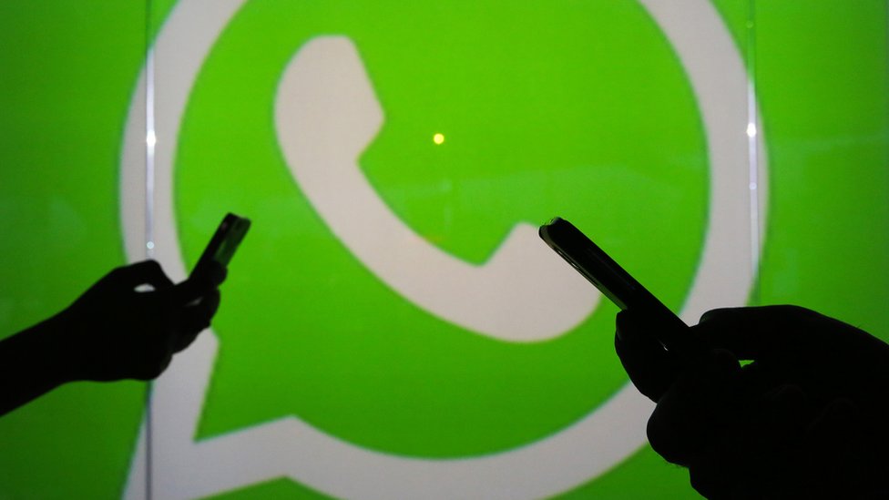 El truco de WhatsApp para cancelar el envío de fotos y videos equivocados
