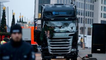 Todo indica que el conductor original del camión que embistió contra el mercado navideño de Berlín fue la primera víctima del ataque.