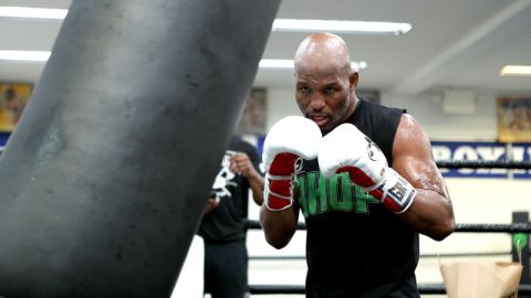 Bernard “El Verdugo” Hopkins durante su entrenamiento.