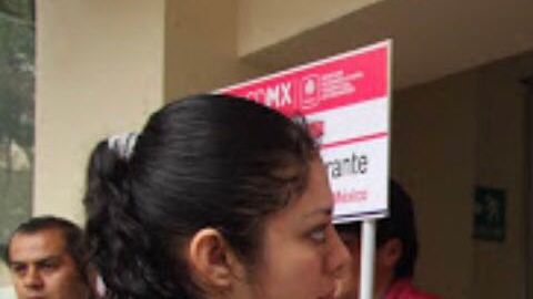 Hay módulos en el aeropuerto de la Ciudad de México y en  estaciones del Metro.