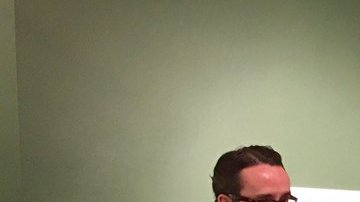 Jorge Castañeda (centro) presentó su libro "Sólo así" en el Consulado General de México en NY.