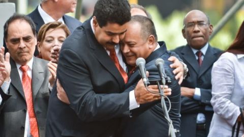 CABELLO ES REELEGIDO Y PROMETE QUE CHÁVEZ GOBERNARÁ DESPUÉS DEL 10 DE ENERO
