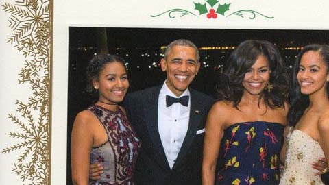La tarjeta fue enviada a amigos, miembros de la prensa y simpatizantes de Obama.