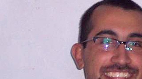 El docente fue detenido por primera vez en octubre de 2007.