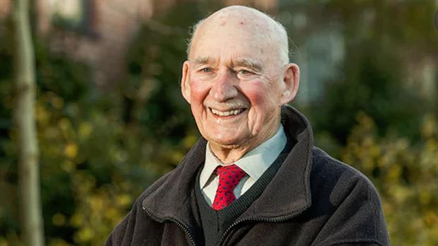 El veterano de guerra de 89 años Joe Bartley.