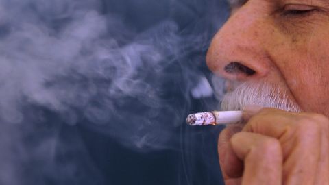 El consumo de tabaco y la exposición al humo de segunda mano han tenido un efecto devastador en nuestra salud.