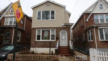 Casa de Michael Guzman de 5 años, que fue encontrado muerto el Domingo por la tarde en Jamaica, Queens.