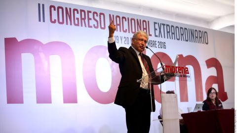 Andrés Manuel López Obrador es líder del partido más crítico con el gobierno de Enrique Peña Nieto.