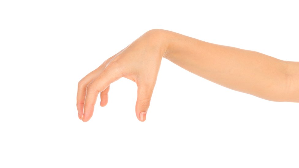 El extraño síndrome que provoca que tu mano haga cosas que no quieres hacer