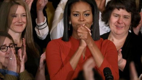 Michelle Obama dijo casi entre lágrimas que ser primera dama de Estados Unidos ha sido el mayor honor de su vida.