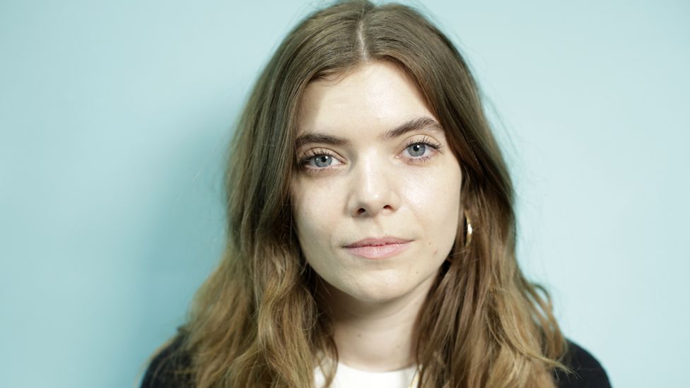 La maldición de esta chica fue usar pastillas anticonceptivas