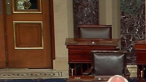 El senador Bernie Sanders utilizó un tuit de Trump para defender el Obamacare.