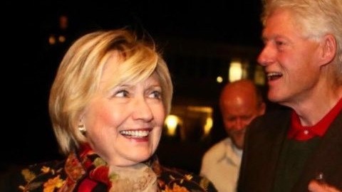 Hillary y Bill Clinton acudieron a diversos eventos juntos en diciembre.