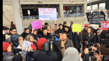 La congresista Nydia Velazquez ha sido una de las primeras en protestar contra el veto.