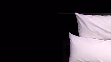 El programa "Desnúdame" se transmite en España.