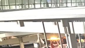 Protestas en la terminal 4 de JFK.