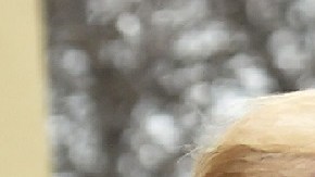 La próxima Primera Dama, Melania Trump, recuerda al estilo de Jacqueline Kennedy.