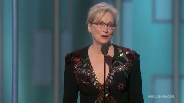 Meryl Streep durante su discurso en los Golden Globes 2017.