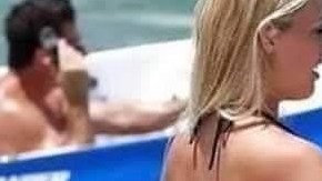 mujer-en-la-playa