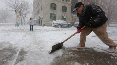 Tormenta de nieve Niko, que azota la Ciudad de Nueva York.